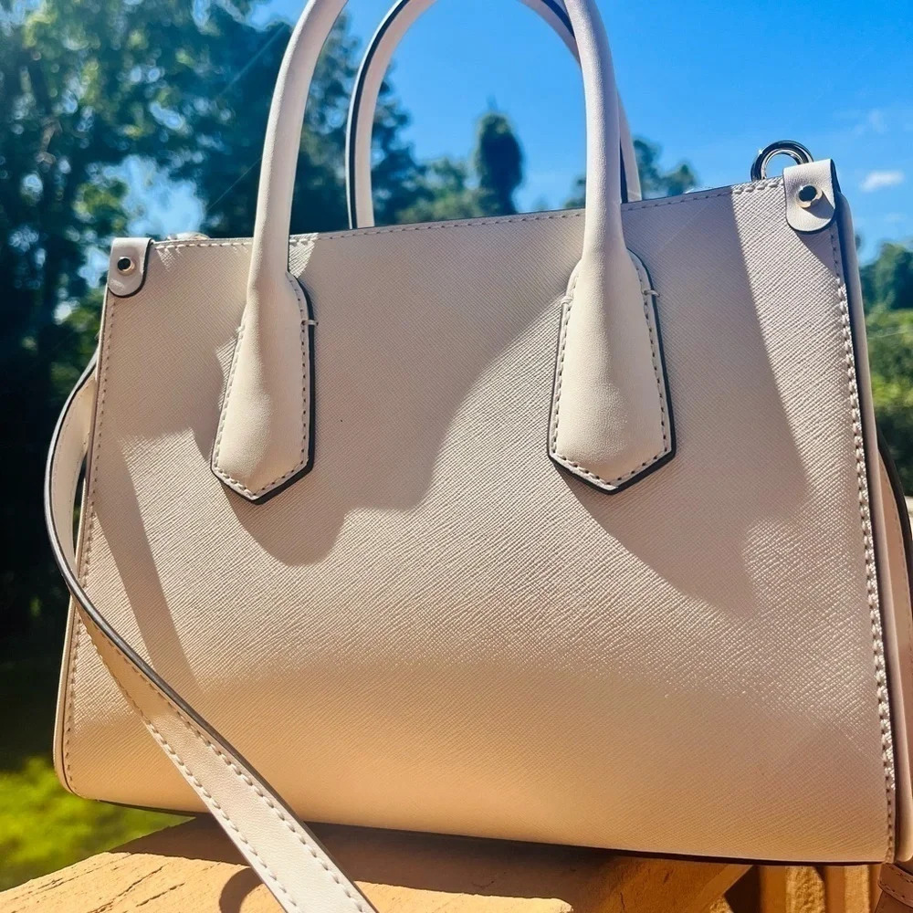 Michael Kors Maple Small Studded Satchel Crossbody White Leather NWT - Picture 4 of 6
